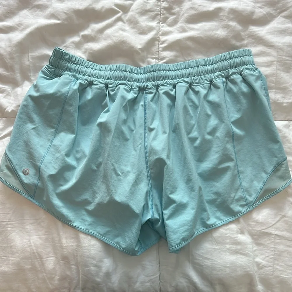 Lululemon Hotty Hot Short Long - Picture 2 of 3